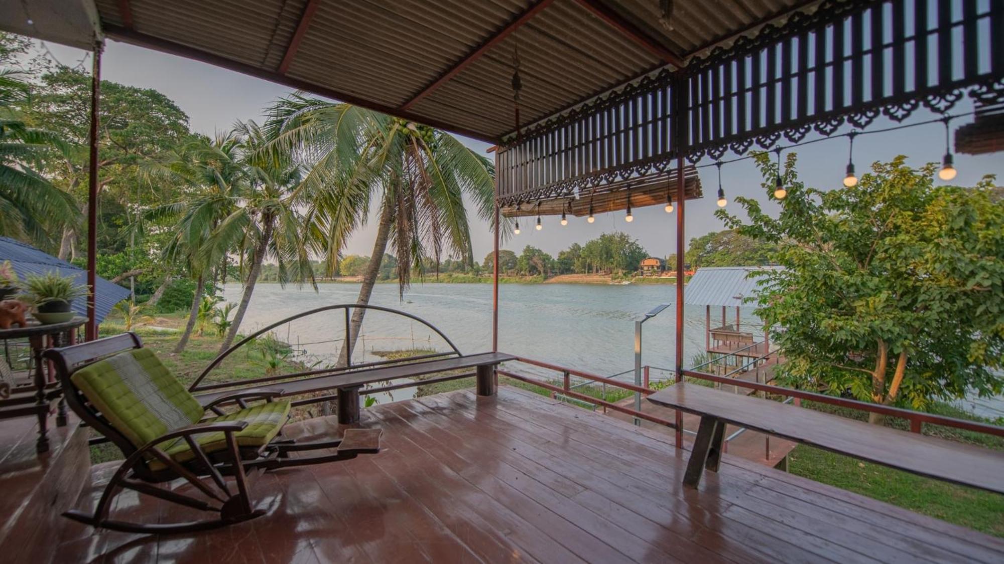 River Flow House Bangtanod Photharam 外观 照片