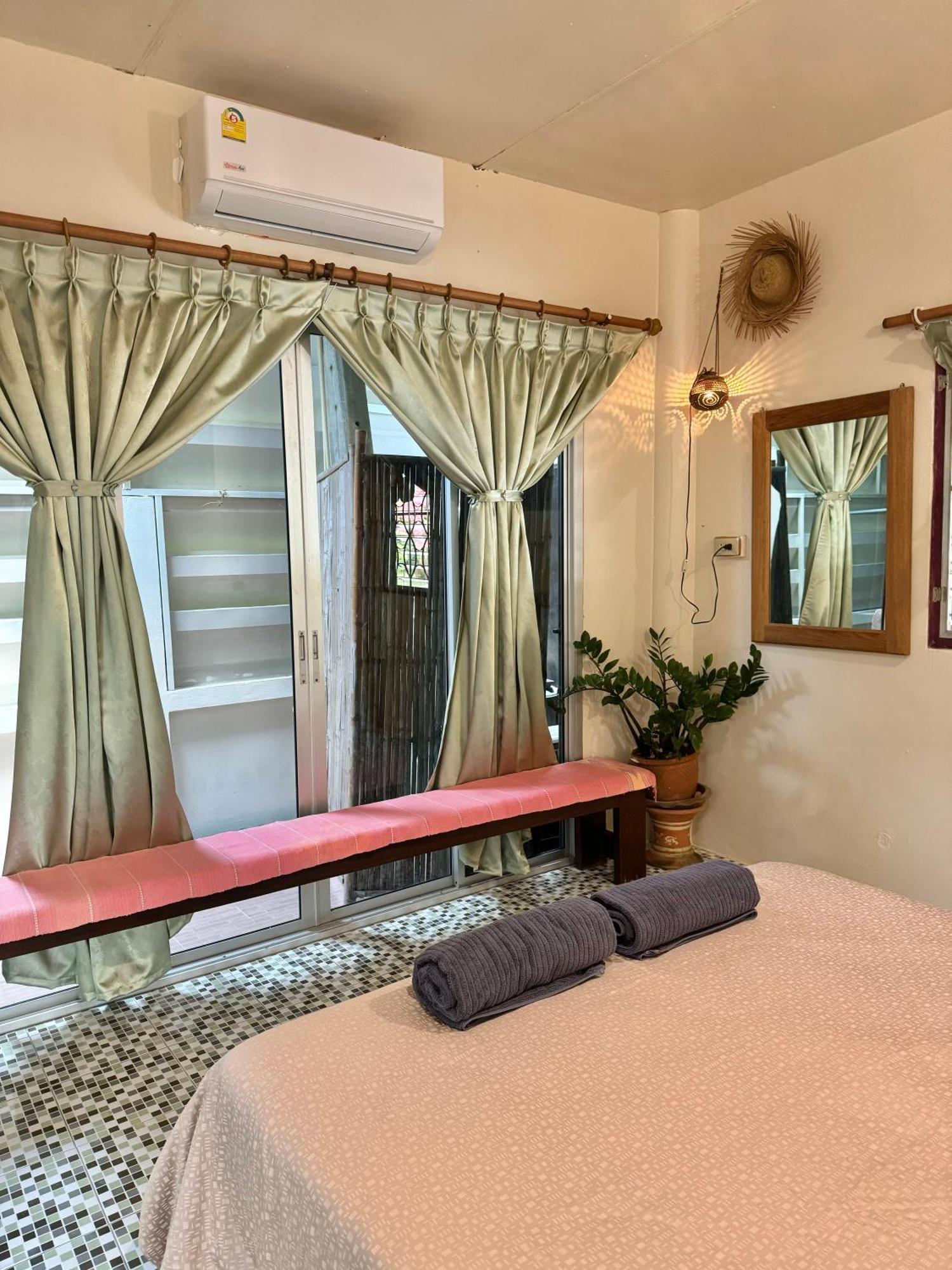 River Flow House Bangtanod Photharam 客房 照片